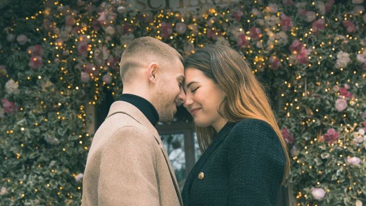 Michou et Elsa Enceinte