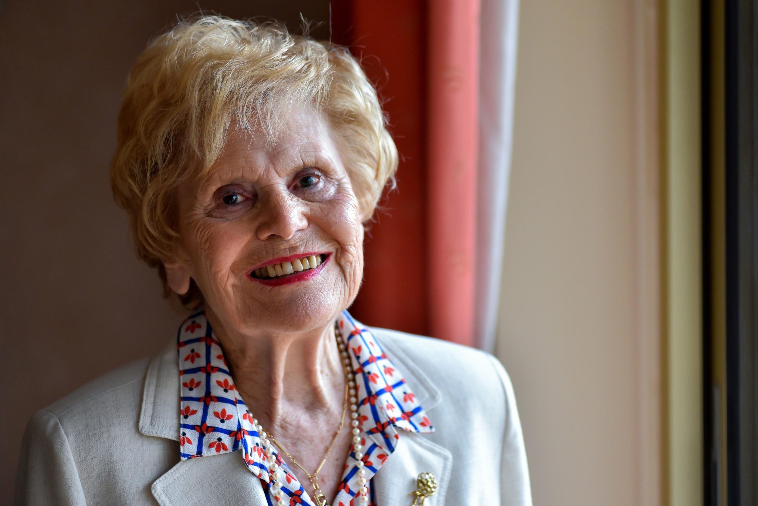 Simone Garnier Âge