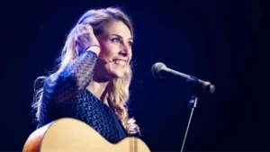 Laura Laune enceinte