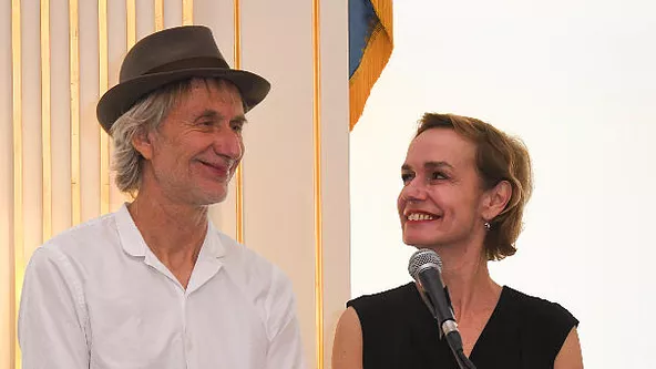 Qui ont été les compagnons de Sandrine Bonnaire ?