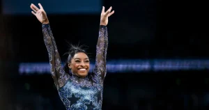 Simon Biles Taille