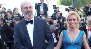 Qui ont été les compagnons de Sandrine Bonnaire ?